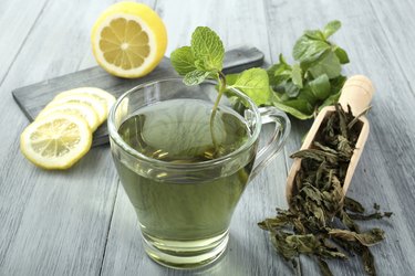 Steeping Wellness: Exploring the Varied Lipton Green Tea Benefits