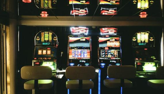 Ensuring Trusted Slot Verification For Safe Online Gambling