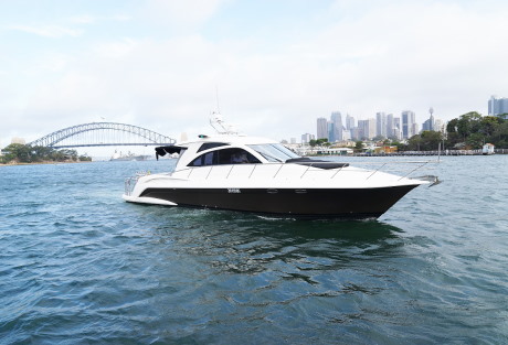 Top Tips For Self Drive Boat Hire: Expert Guide
